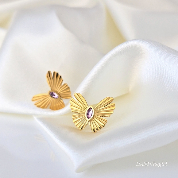 NEW 18K Gold Plated Pink Marquise Diamond Textured Butterfly Stud Earrings - Picture 2 of 6